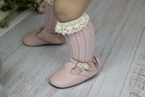 Calcetas largas con macramé - Imagen 2