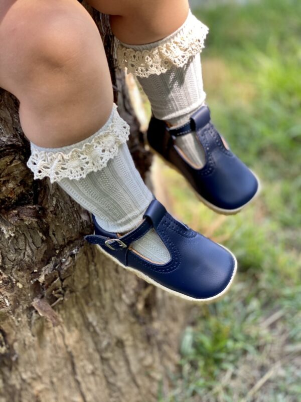 Zapato reina Tbar azul marino.