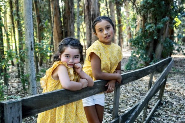 Vestido Alerce Mostaza Flores - Imagen 14