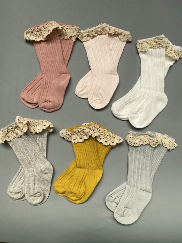 Calcetas largas con macramé - Imagen 5