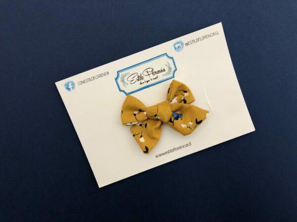 Lazo mariposa mediana Martina - Imagen 2