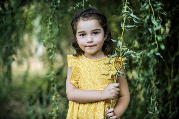 Vestido Alerce Mostaza Flores - Imagen 2